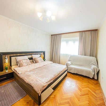 Apartment Emili City Center 바르 외부 사진